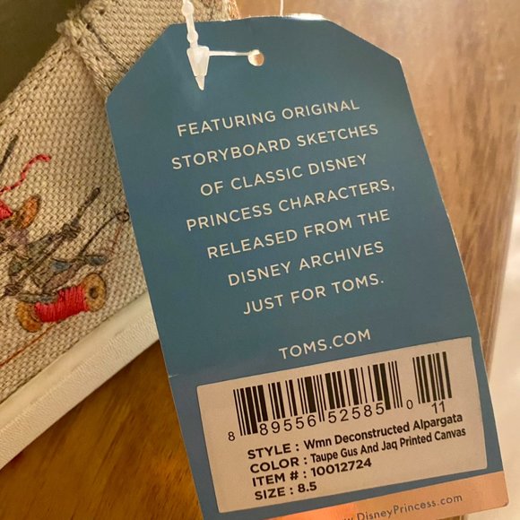 Disney X TOMS Cinderella Gus & Jaq Canvas Shoe Size 8.5 - Picture 2 of 3